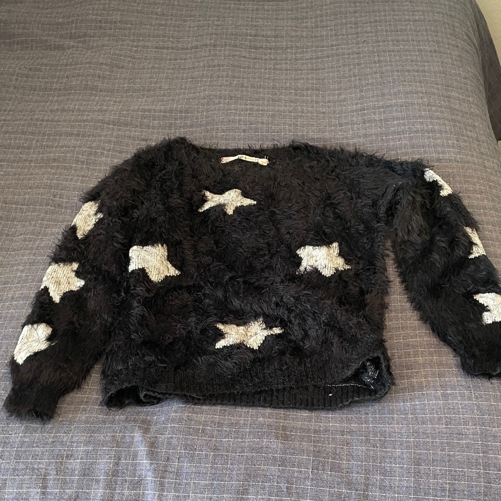 Chelsea & Violet Black Fuzzy Sweater